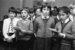 Images Dated 22nd December 1970: St Josephs Primary School, children singing to elderly at the Old Peoples Centre in