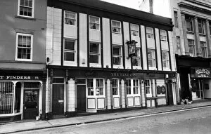 Images Dated 1st October 1986: The Star Inn, Public House, Westgate Road, Newcastle, 1st October 1986