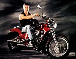 Stefan Dennis Actor who was in the Australian Soap Neighbours as Paul Robinson Stefan Dennis Actor who was in the Australian Soap Neighbours as Paul Robinson