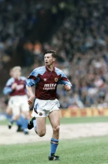 Steve Froggatt, Aston Villa Football Player, Winger, 1991 - 1994, 35 appearances, 2 goals Steve Froggatt, Aston Villa Football Player, Winger, 1991 - 1994, 35 appearances, 2 goals