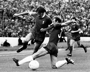 00236 Collection: Steve Heighway Football Player Liverpool Aug 1974 evades a sliding tackle during