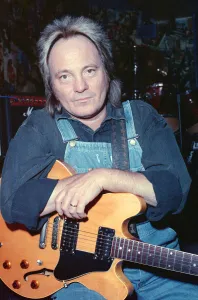 Steve Marriott, (30 January 1947 - 20 April 1991) singer Steve Marriott, (30 January 1947 - 20 April 1991) singer