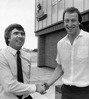 Steve Ogrizovic shakes hands with Bobby Gould after he signed up for Coventry City Steve Ogrizovic shakes hands with Bobby Gould after he signed up for Coventry City