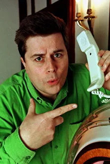 Steve Penk Capital Radio DJ January 1998 Steve Penke the capitol radio DJ at home Steve Penk Capital Radio DJ January 1998 Steve Penke the capitol radio DJ at home