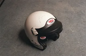 STIRLING MOSS HELMET AT SPORT MEMORABILIA AUCTION. 11/05/96 STIRLING MOSS HELMET AT SPORT MEMORABILIA AUCTION. 11/05/96