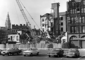 Stork hotel demolition, Queen Square. Liverpool 1st November 1976 Stork hotel demolition, Queen Square. Liverpool 1st November 1976