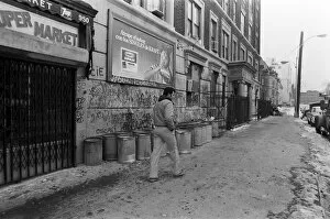 Images Dated 13th February 1981: Street scene in New York. 13th February 1981