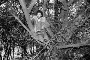 Students build cabin. February 1975 75-00876-001 Students build cabin. February 1975 75-00876-001