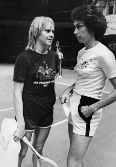 Sue Barker talking to Virginia Wade during tournament - November 1978 Sue Barker talking to Virginia Wade during tournament - November 1978