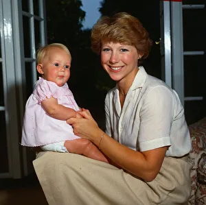 Sue Bryan actress August 1982 with her baby daughter Sue Bryan actress August 1982 with her baby daughter