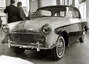 Sunbeam Rapier New saloon car with a sports car performance announced by the Rootes Sunbeam Rapier New saloon car with a sports car performance announced by the Rootes