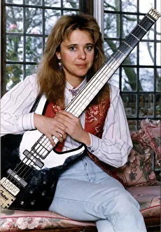 Suzi Quatro singer and actress at home dbase A©Mirrorpix Suzi Quatro singer and actress at home dbase A©Mirrorpix