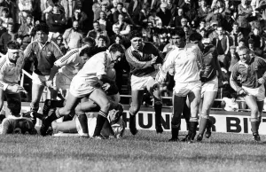 Swansea back row attacker Ian Davies, a former Llanelli youth star Swansea back row attacker Ian Davies, a former Llanelli youth star