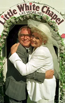 Bill Tarmey and Liz Dawn in remarry scene Las Vegas 1997 Bill Bill Tarmey and Liz Dawn in remarry scene Las Vegas 1997 Bill