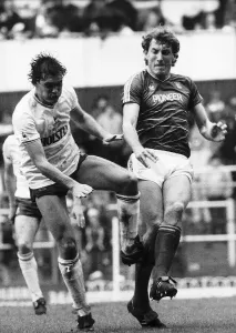 Terry Butcher Football player - Glenn Hoddle Terry Butcher Football player - Glenn Hoddle