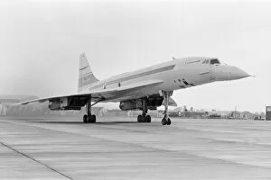 Images Dated 23rd October 1973: Test flight of the British built Concorde prototype 002 over the Bay of Biscay