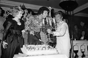 Tom Jones birthday party in Las Vegas with guests Liberace, Sonny Bono, Dionne Warwick Tom Jones birthday party in Las Vegas with guests Liberace, Sonny Bono, Dionne Warwick