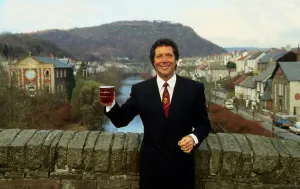 Tom Jones on Pontypridd Bridge December 1987 Tom Jones on Pontypridd Bridge December 1987