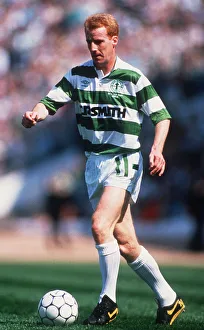 Tommy Burns running with ball January 1990 Tommy Burns running with ball January 1990