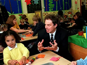 Tony Blair MP Prime Minister in the classroom during a visit to Sudbourne Primary School Tony Blair MP Prime Minister in the classroom during a visit to Sudbourne Primary School