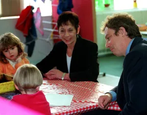Tony Blair Prime Minister visit November 1998 John Wheatley College Easterhouse Tony Blair Prime Minister visit November 1998 John Wheatley College Easterhouse