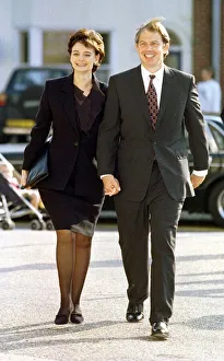 Mirror/0100to0199 00186/tony cherie blair arrive st peters church sept Mirror/0100to0199 00186/tony cherie blair arrive st peters church sept