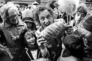 Tooth tickler Ken Dodd left the tranquility of Knotty Ash to visit " Tooth tickler Ken Dodd left the tranquility of Knotty Ash to visit "