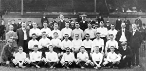 Tottenham Hotspur team pose for a group photograph at the start of the 1908 - 1909 season Tottenham Hotspur team pose for a group photograph at the start of the 1908 - 1909 season