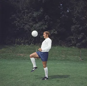 Tottenham Hotspur's Ralph Coates in training. Circa July 1971 Tottenham Hotspur's Ralph Coates in training. Circa July 1971
