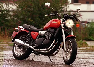 Triumph Legend 900cc motorbike September 1998 Triumph Legend 900cc motorbike September 1998