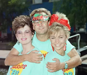 Images Dated 18th August 1988: TV Presenters Timmy Mallett and Michaela Strachan with new TV-am weather girl Carol