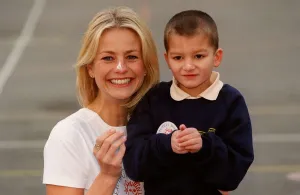 Mirror/0100to0199 00145/ulrika jonsson tv presenter january 1999 Mirror/0100to0199 00145/ulrika jonsson tv presenter january 1999