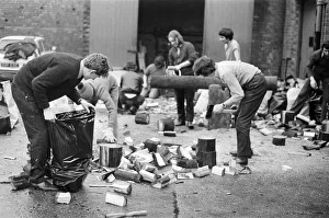 University Students, chopping logs, Cambridge Street, Birmingham, 22nd February 1972 University Students, chopping logs, Cambridge Street, Birmingham, 22nd February 1972