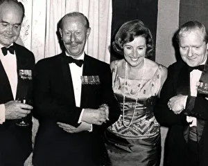VERA LYNN AT THE DORCHESTER HOTEL IN PARK LANE, LONDON - 10/10/1965 VERA LYNN AT THE DORCHESTER HOTEL IN PARK LANE, LONDON - 10/10/1965