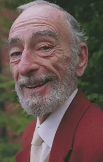 Veteran Irish Actor David Kelly February 1999, David is better known for his TV roles Veteran Irish Actor David Kelly February 1999, David is better known for his TV roles