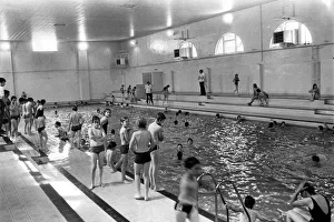 Wallsend Swimming Baths re-opens after an extensive modernisation. 28th July 1980 Wallsend Swimming Baths re-opens after an extensive modernisation. 28th July 1980