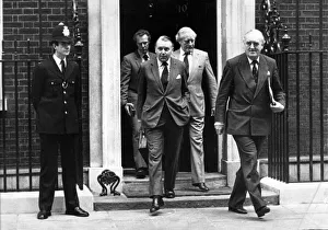 THE WAR CABINET EMERGES FROM NO 10 DURING THE FALKLANDS WAR THE WAR CABINET EMERGES FROM NO 10 DURING THE FALKLANDS WAR