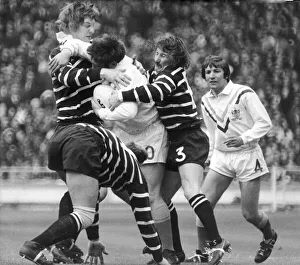 Warrington's Brady is surrounded but undaunted, is determined not to surrender Warrington's Brady is surrounded but undaunted, is determined not to surrender