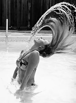 Weather hot 82 degrees in London Model Dee Ivans in swimming pool hottest May 3 since Weather hot 82 degrees in London Model Dee Ivans in swimming pool hottest May 3 since