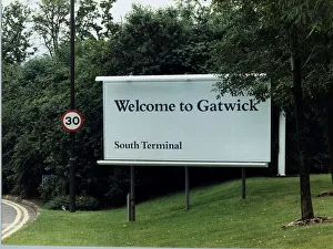 Welcome to Gatwick Airport South Terminal Sign April 1996 Welcome to Gatwick Airport South Terminal Sign April 1996