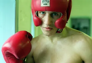 Welterweight boxer Scott Dixon who survived a heart scare to keep on boxing February 1998 Welterweight boxer Scott Dixon who survived a heart scare to keep on boxing February 1998
