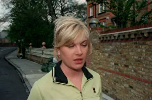 Wendy Turner TV Presenter August 1998 Outside the house of her sister tv presenter Wendy Turner TV Presenter August 1998 Outside the house of her sister tv presenter