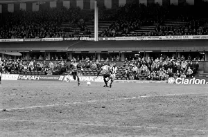 West Bromwich Albion 0 v. Arsenal 0. February 1983 LF12-35-031 West Bromwich Albion 0 v. Arsenal 0. February 1983 LF12-35-031