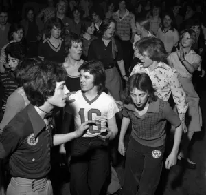 Wigan Casino dancers 1975 Northern soul disco Wigan Casino dancers 1975 Northern soul disco