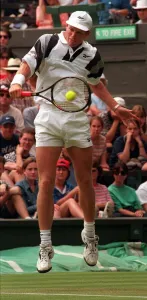 WIMBLEDON 1996 DAY 4 MARK PETCHEY PLAYING CEDRIC PIOLINE 28/06/1996 WIMBLEDON 1996 DAY 4 MARK PETCHEY PLAYING CEDRIC PIOLINE 28/06/1996