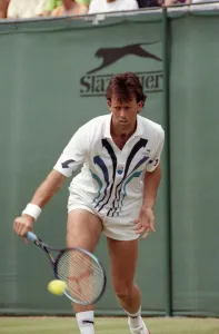 Wimbledon. Jeremy Bates. June 1989 89-3819-011 Wimbledon. Jeremy Bates. June 1989 89-3819-011