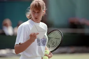 Wimbledon Tennis. Steffi Graf Training. July 1991 91-4291-009 Wimbledon Tennis. Steffi Graf Training. July 1991 91-4291-009