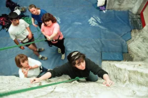Mirror/0700to0799 00773/women hartlepool took introductory climbing Mirror/0700to0799 00773/women hartlepool took introductory climbing