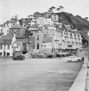 Demolishing frontage of Boscarn Hotel, East Looe Demolishing frontage of Boscarn Hotel, East Looe