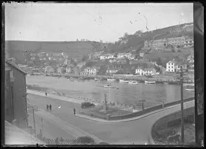 Box 1, 001 to 011 Collection: Looe War Memorial & West Looe